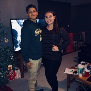 Meet your Posher, Chloe